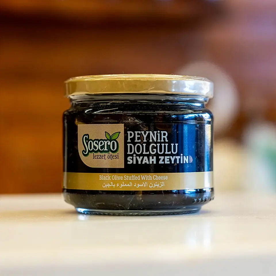 Peynir Dolgulu Siyah Zeytin